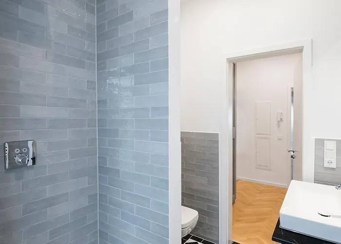 The Rother - Group Flat In Berlin, Family-friendly, 2br, 2- 4 Guests